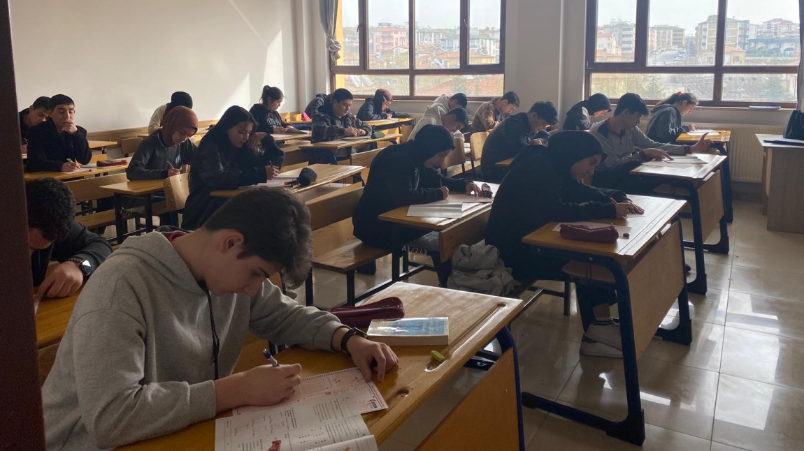 11. Sınıf Öğrencilerimize Seviye Tespit Sınavı Yapıldı